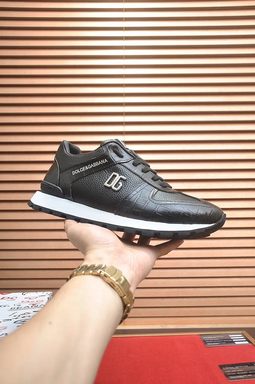Men's shoes 💰440💶[D&G] High-end quality Product trademark: DG "Dolce & Gabbana*" low-top sneakers Product material: imported ^_^ cowhide upper, cotton silk lining, original outsole Regular size: 38-45 (customized in 45)